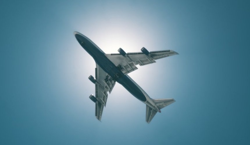 Авиакомпания KLM остановила полеты в Украину и отменила последний рейс в Киев