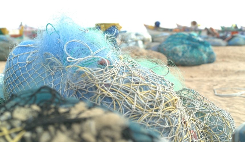 Samsung будет использовать переработанные рыболовные сети в новых устройствах