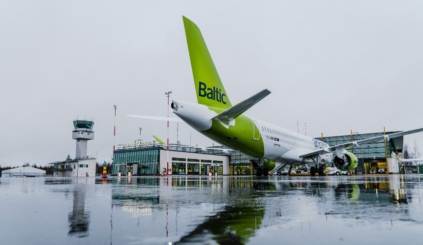 airBaltic временно отменила ночные рейсы в Украину