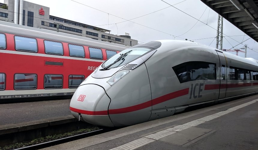 Deutsche Bahn безкоштовно возитиме українців з Польщі та по Німечинні