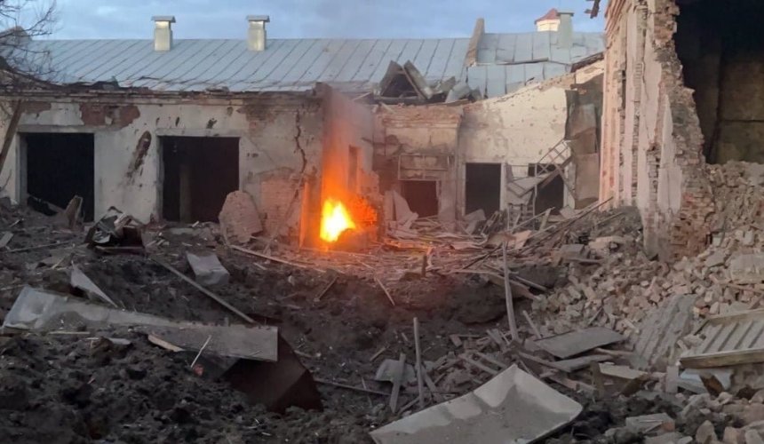 У Чернігові окупанти зруйнували колишній кінотеатр ім. Щорса