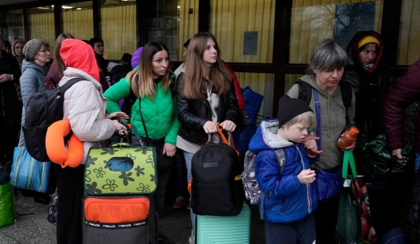 Кожен третій українець став мігрантом за час повномасштабної війни 