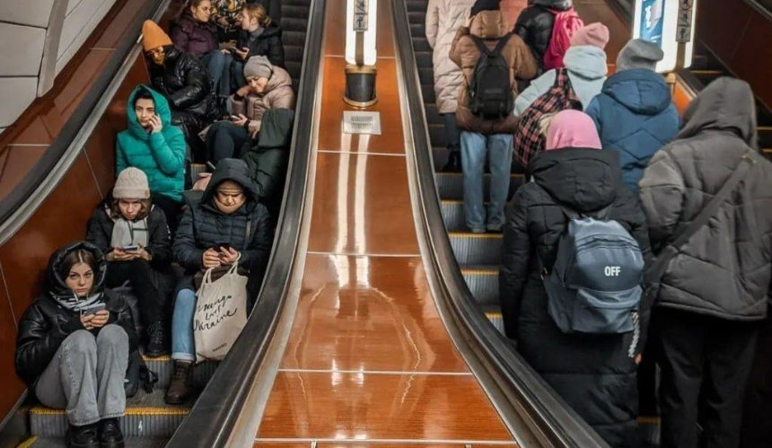 У Києві метро курсує з обмеженнями