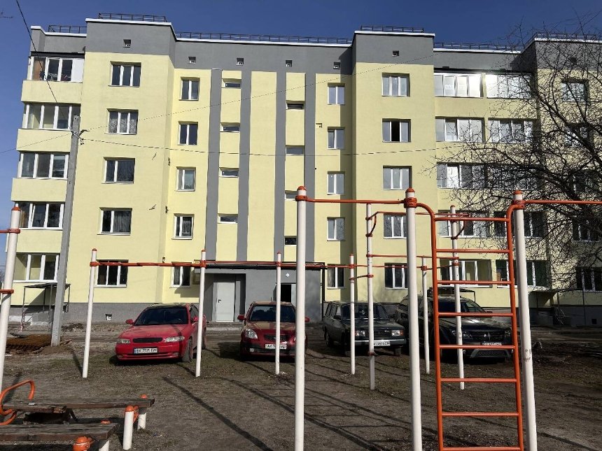 У Гостомелі перевірили хід відбудови двох багатоповерхівок на вулиці Проскурівській, 11 та Проскурівській, 4