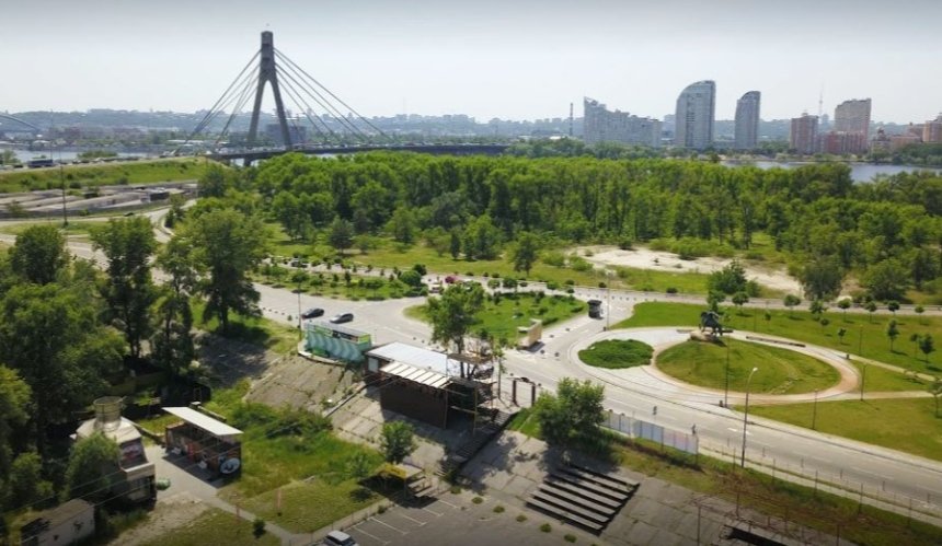 Парк "Муромець" у Києві