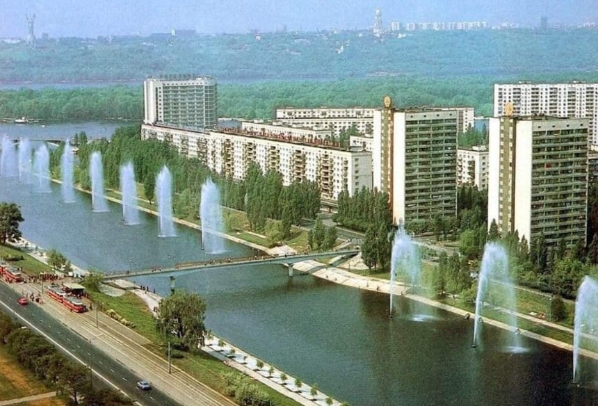 Поява Русанівських фонтанів