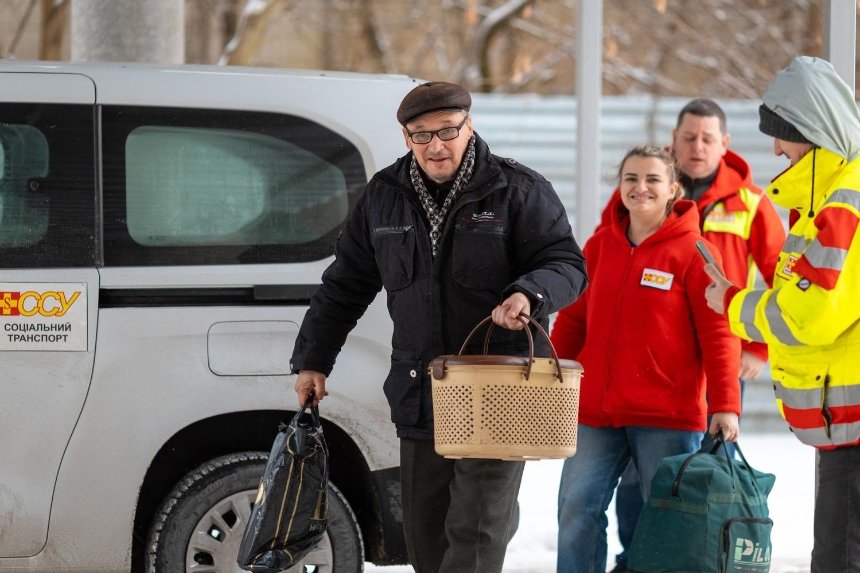 У Києві відкрили додатковий простір для перебування людей похилого віку