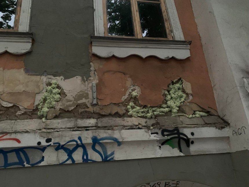 Суд скасував арешт "Будинку з хлібною лавкою" на Подолі