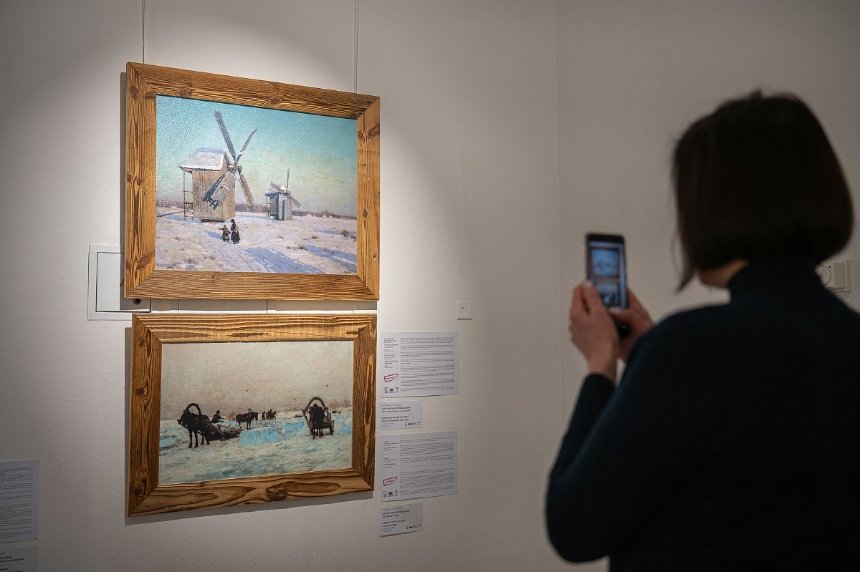 У Києві презентували виставку, присвячену викраденим творам з Херсонського музею