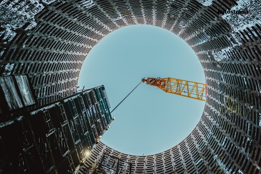 Будівництво метро на Виноградар