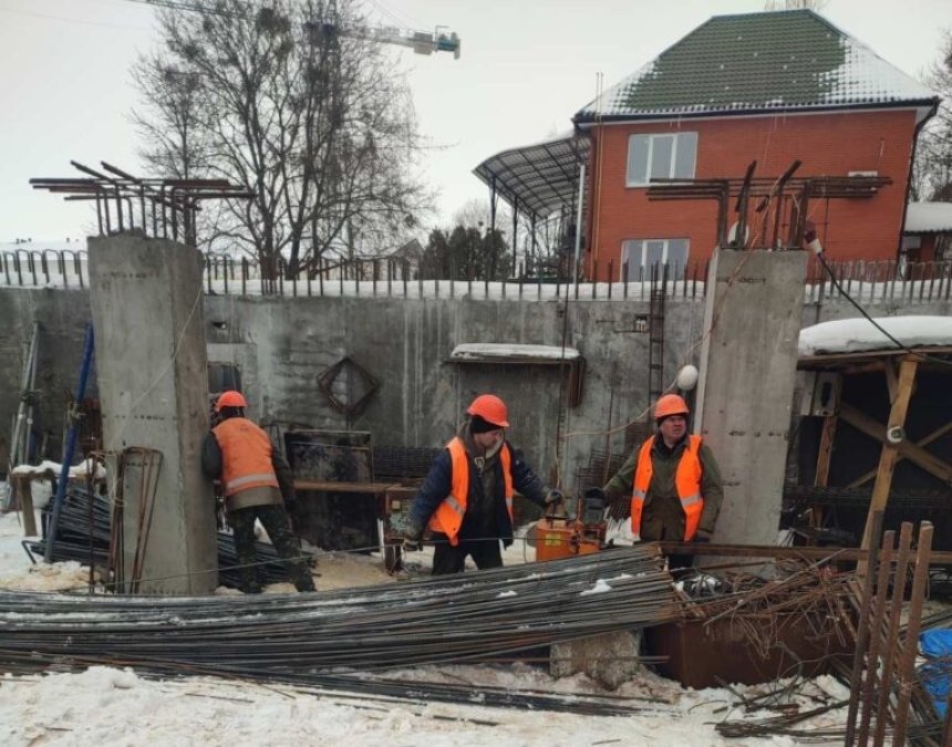 У Бородянці будують протирадіаційне укриття на 1500 осіб