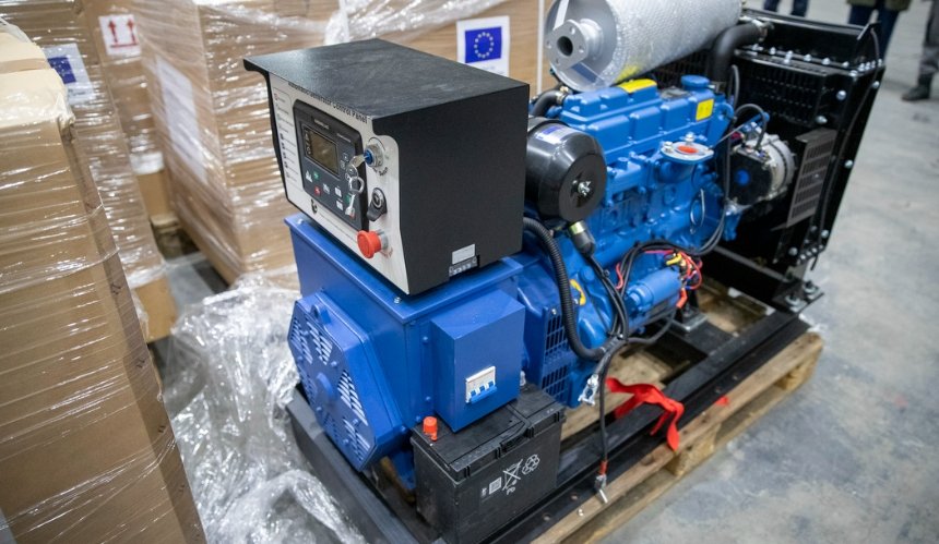Енергетичний резерв Києва: Євросоюз передав столиці ще понад 300 генераторів