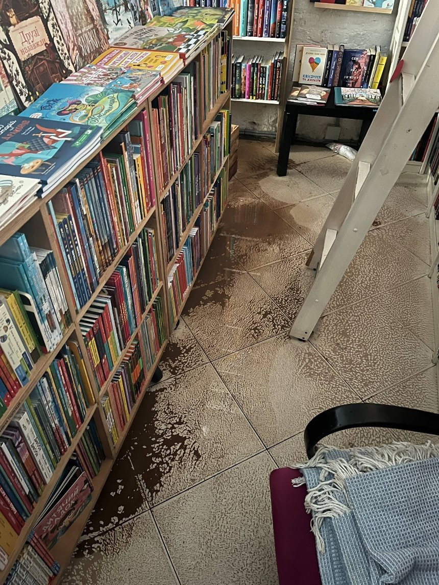 Книгарня "Моя книжкова полиця" у Києві опинилася на межі закриття