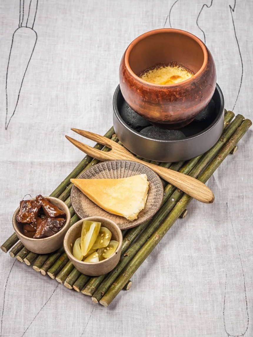 100 років тому вперед