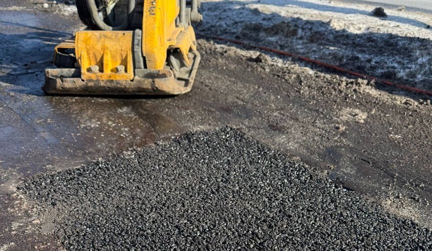 У Києві 26–27 лютого частково обмежать рух на мостах та шляхопроводах: де саме