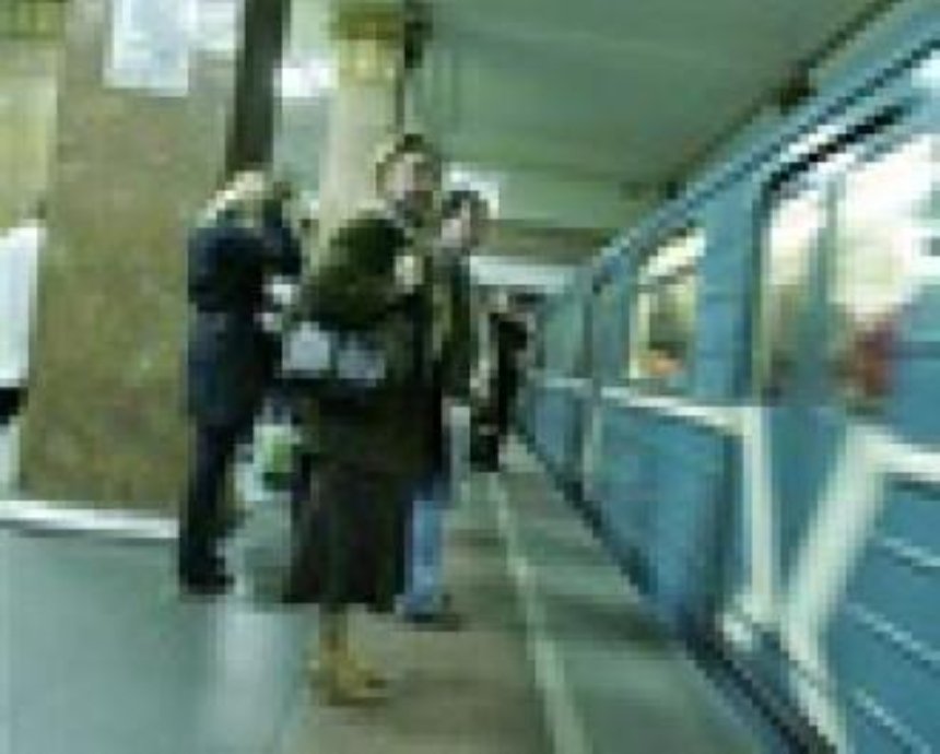 Поезда столичного метро разваливаются, но ездить в них можно