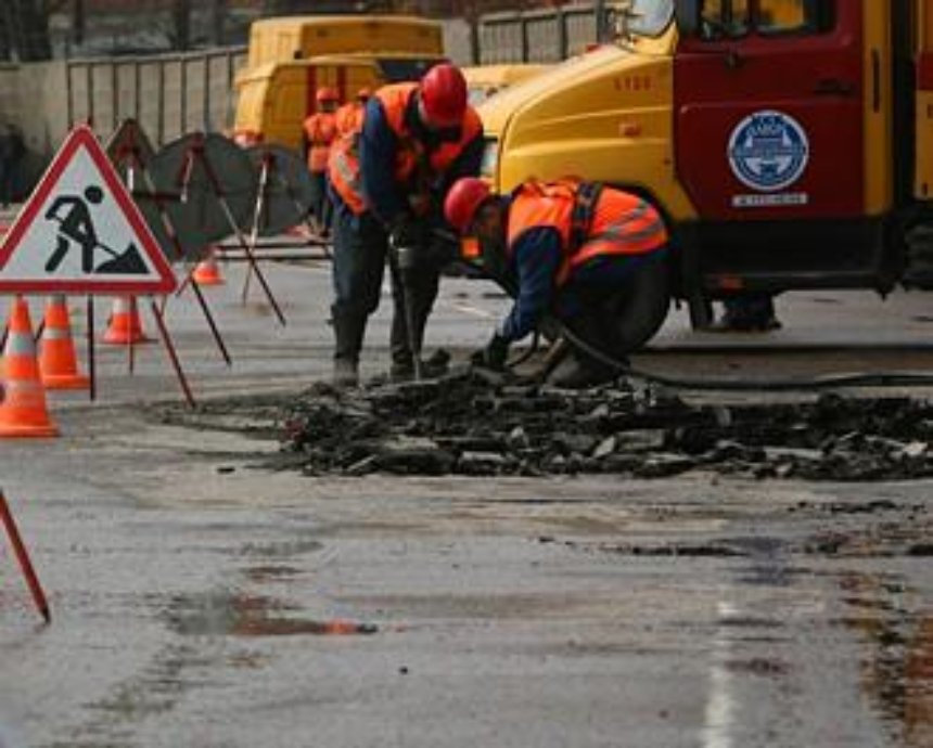 На ремонт столичных дорог потратят 27 миллионов