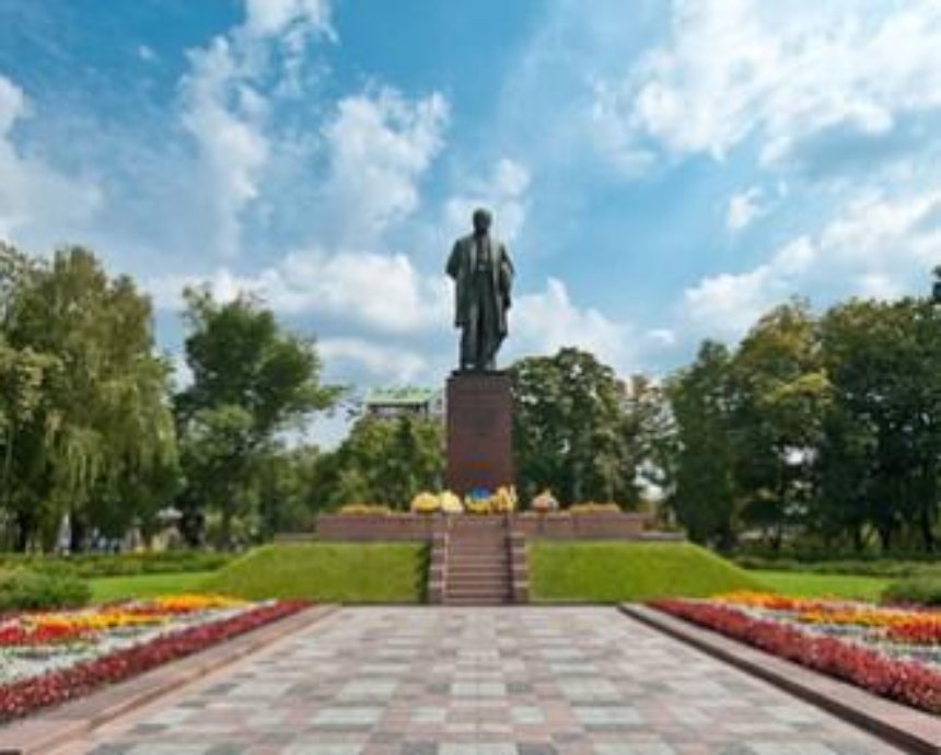 Сегодня в парке имени Шевченко будет звучать поэзия Кобзаря
