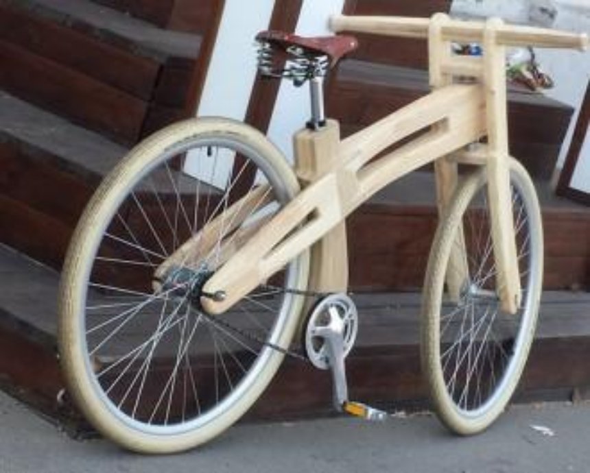 Деревянные велосипеды киевлянина Глеба Караула