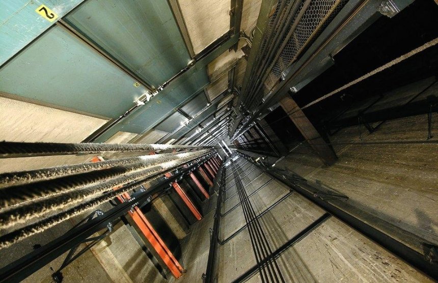 Трагедия на недострое: в шахте лифта нашли тело мужчины 
