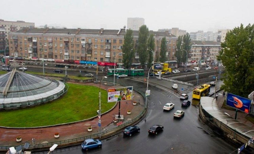 Опять перемены: в Киеве переименуют "Севастопольскую площадь"