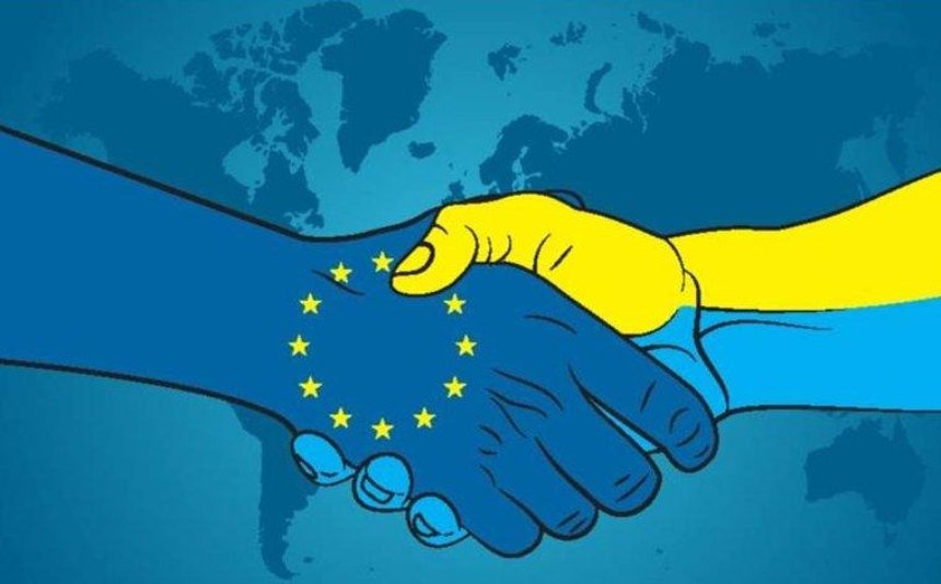 Уже почти: в Евросоюзе одобрили безвиз для украинцев