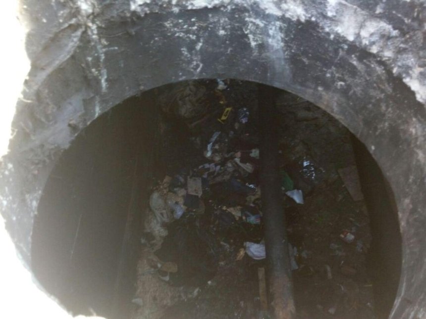 Сгорела: в Киеве в коллекторе теплотрассы нашли тело женщины (фото)