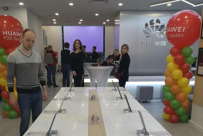 Китайский производитель смартфонов откроет первый магазин в Киеве