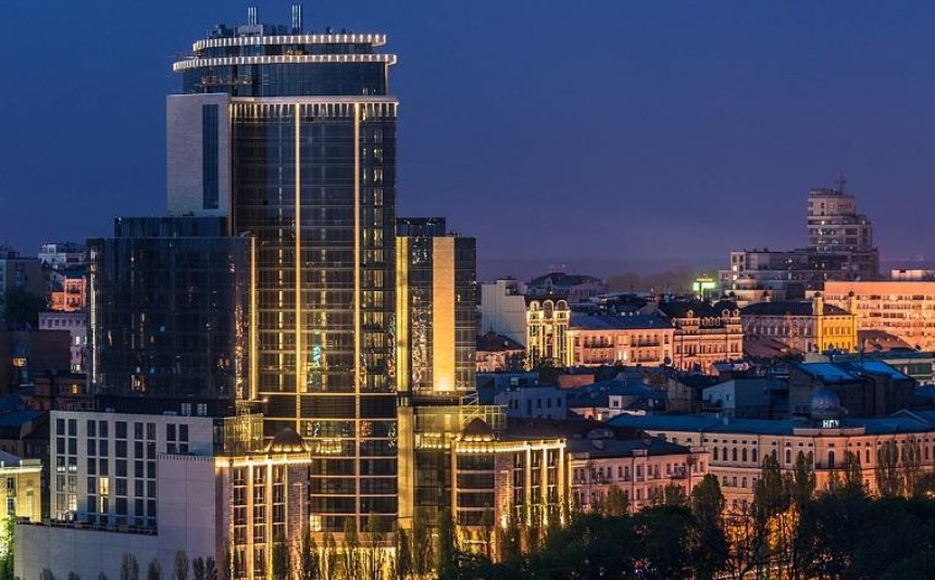 У Києві частково зупинили роботу готелю Hilton