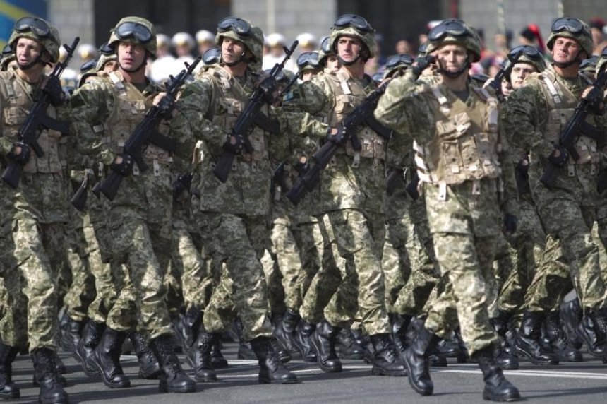 Навесні в армію підуть служити майже 19 тис. українців