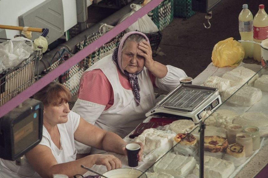 В Киеве закрыли продуктовые рынки и ярмарки