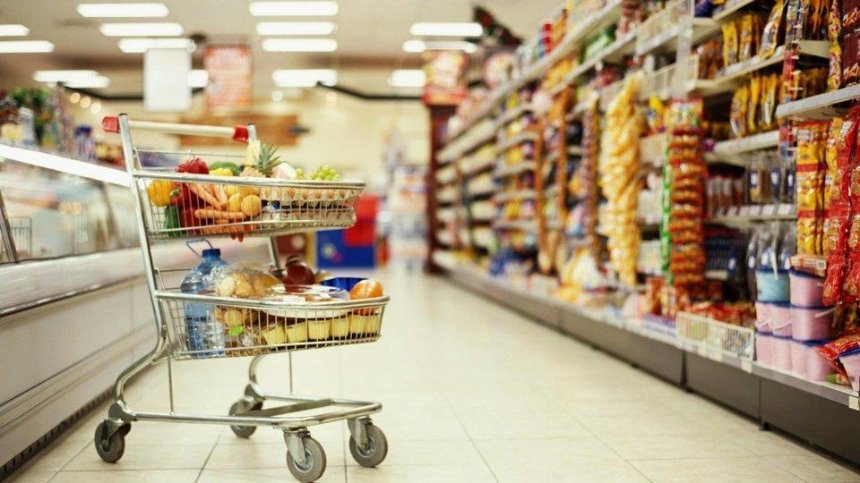 Киевским магазинам поручили запастись продуктами
