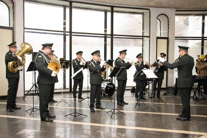 В столичном метро сыграет оркестр Нацгвардии