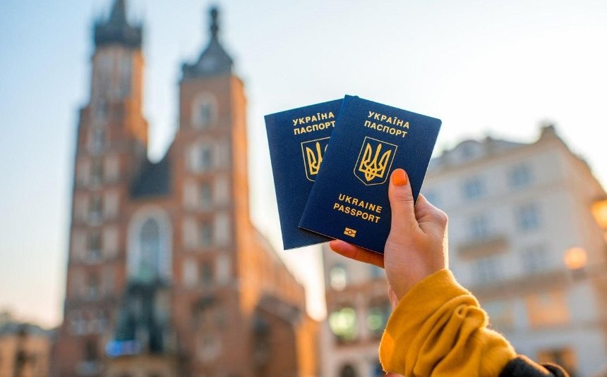 Новые правила безвиза в ЕС: как украинцы будут ездить с 2022 года