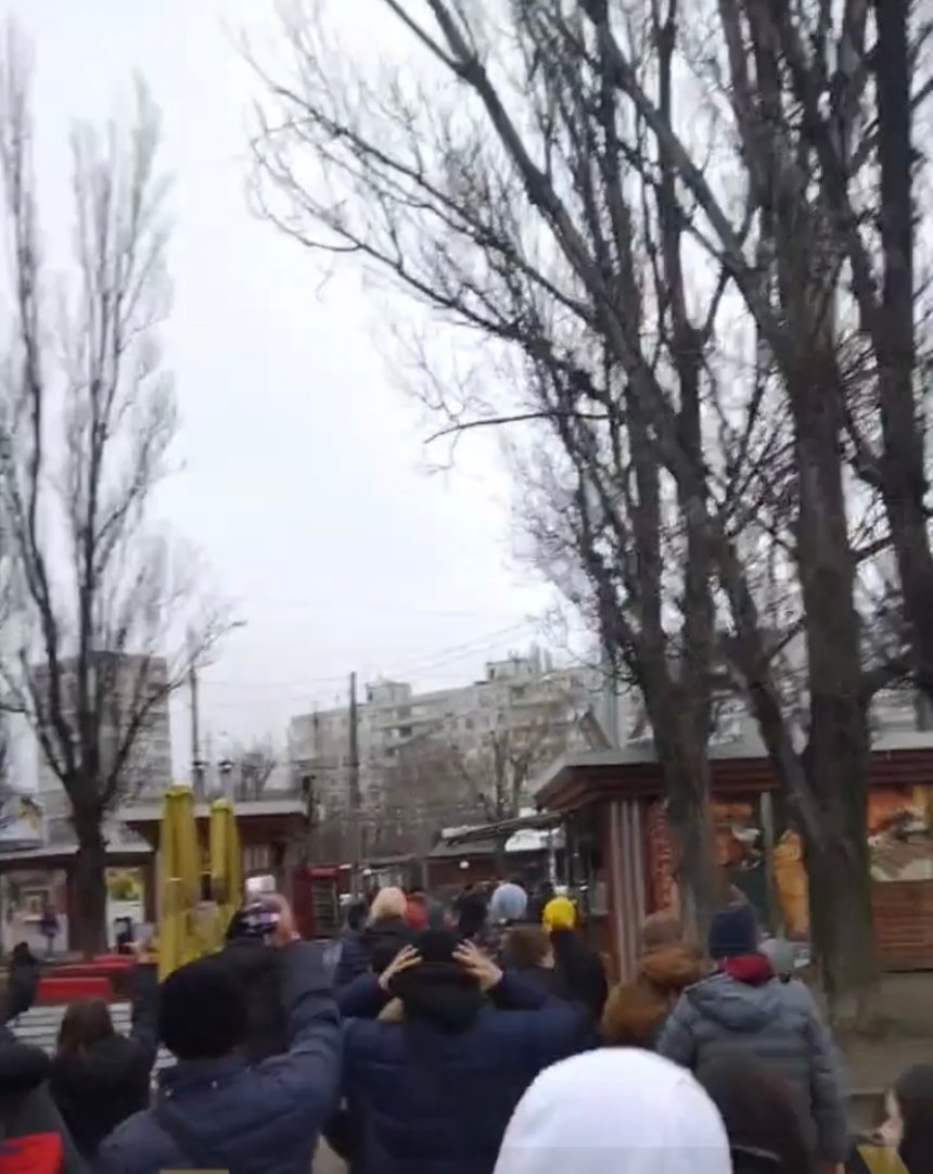 Підлітки з ПВК Редан в Одесі, 27 лютого