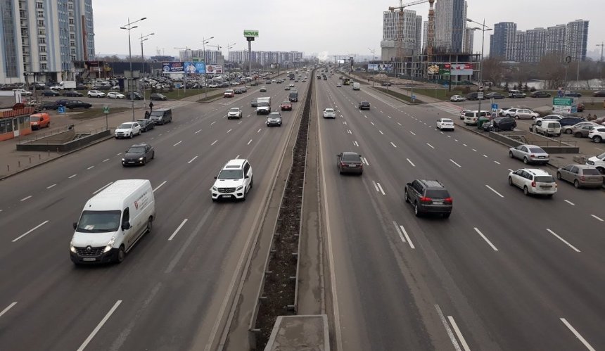 У Києві дозволять їздити із швидкістю до 80 км/год: перелік вулиць