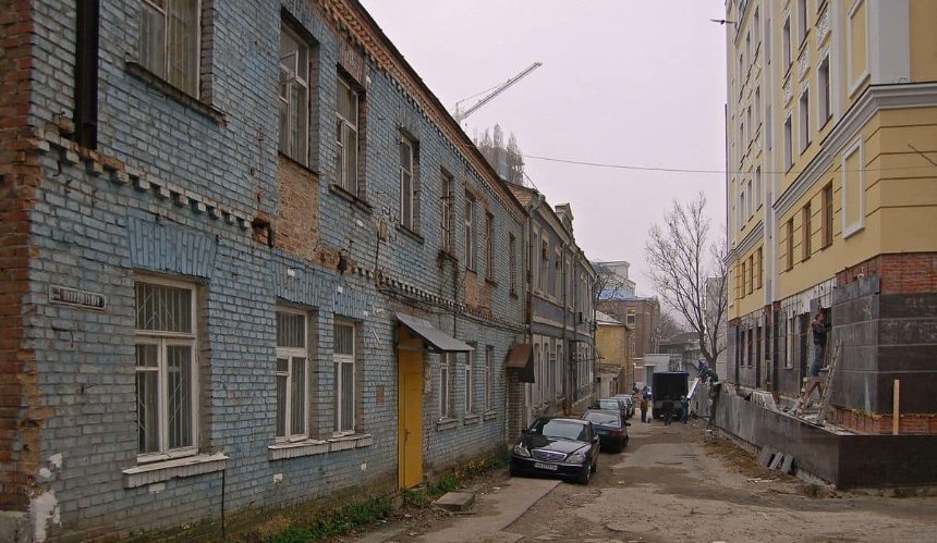 Активісти звернулись до СБУ щодо незаконної передачі історичних будівель у Києві Медведчуку