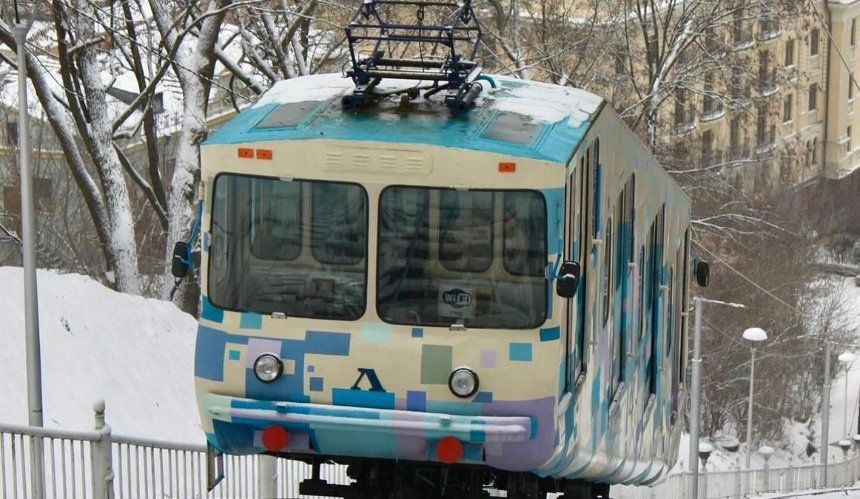 У "Київ Цифровий" з'явились нові функції щодо метро та фунікулера: подробиці
