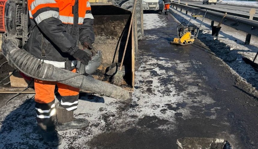 Ремонт доріг у Києві 5–8 березня: де обмежать рух мостами та шляхопроводами