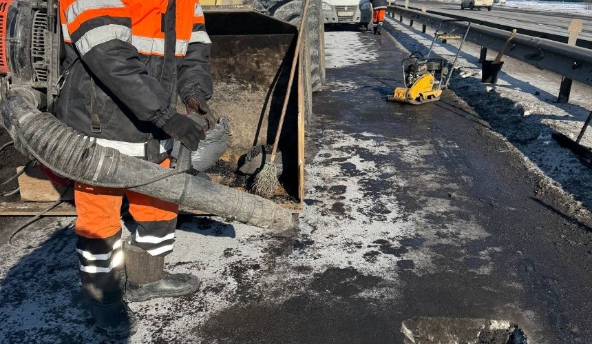 У Києві 17 та 18 березня обмежать рух низкою мостів та шляхопроводів: які локації