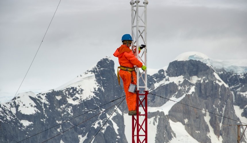 Українські полярники здобули рекордну кількість перемог у конкурсі Вікіпедії: фото