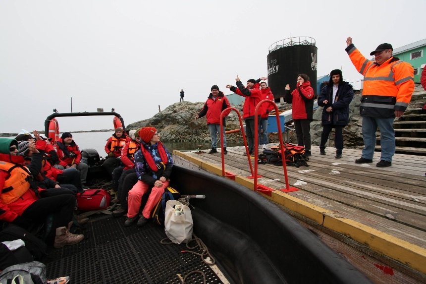 31-ша українська експедиція розпочала роботу на станції "Академік Вернадський"