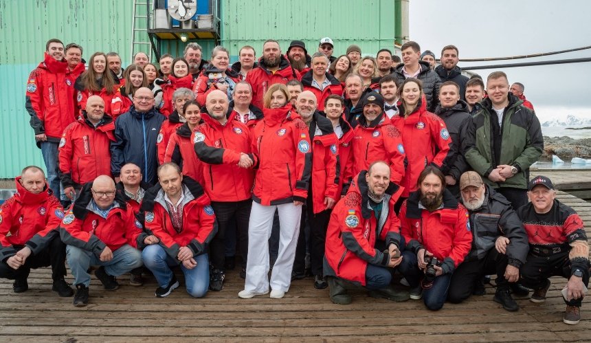 31-ша українська експедиція розпочала роботу на станції "Академік Вернадський": фото