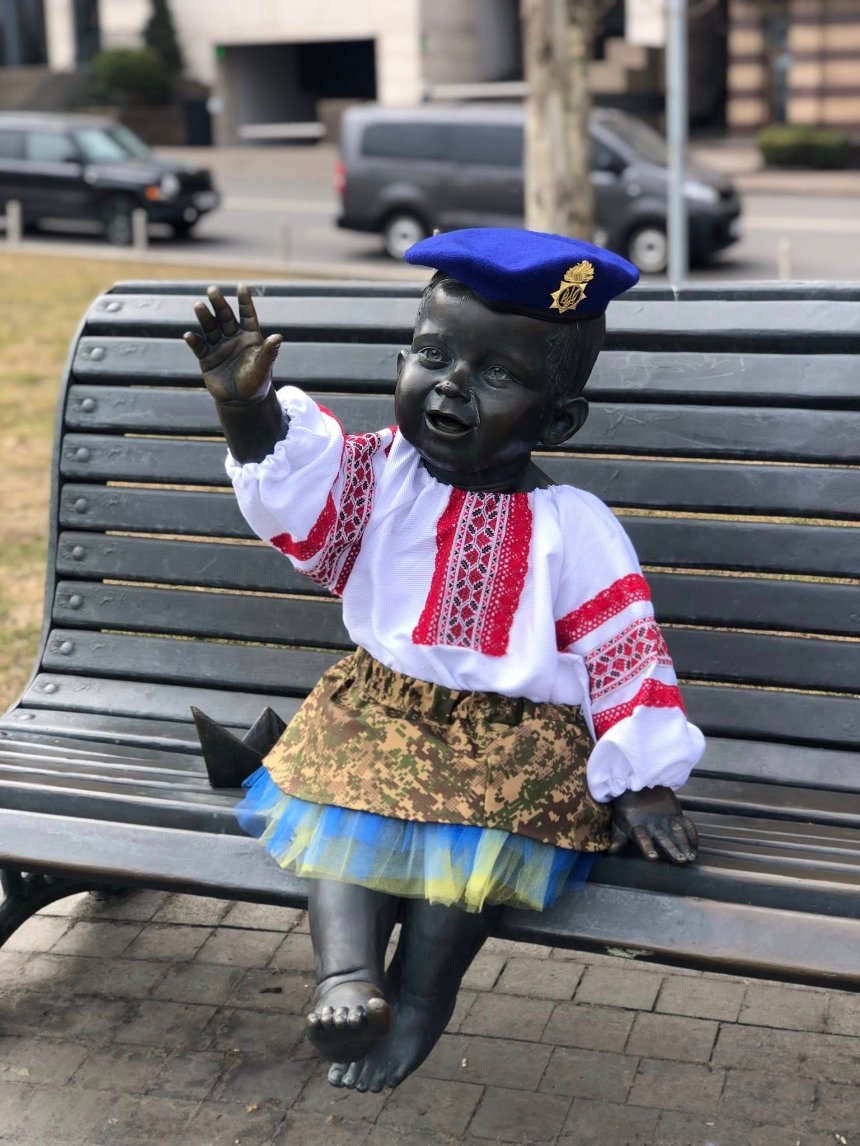 Малюків-засновників Києва вбрали у форму до Дня Нацгвардії