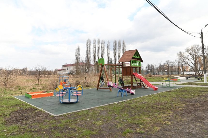 У Бородянці на Київщині відновили дві багатоповерхівки