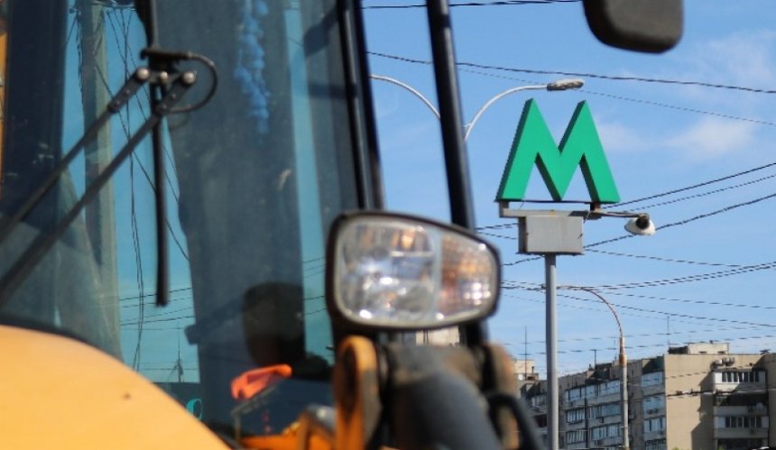 Ремонт тунелю між "Почайною" і "Тараса Шевченка": як це вплине на рух поїздів