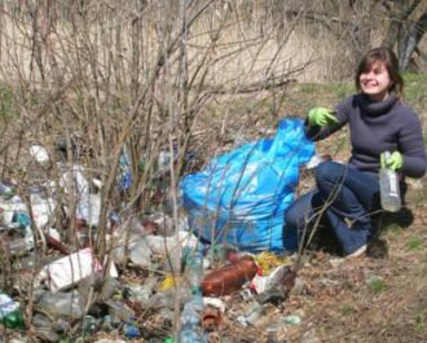 К ЕВРО в Киеве появится специальная техника для уборки мусора