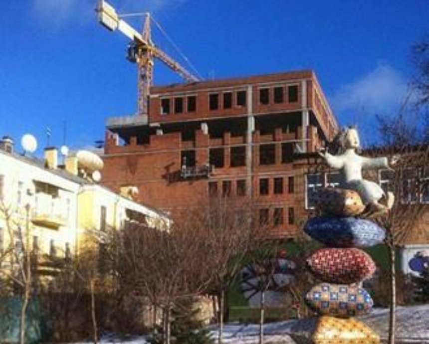 Киевсовет предписал снести два этажа здания в Десятинном переулке