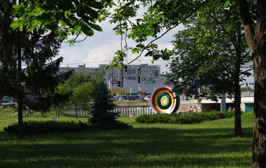Киевские парки собираются "декоммунизировать"