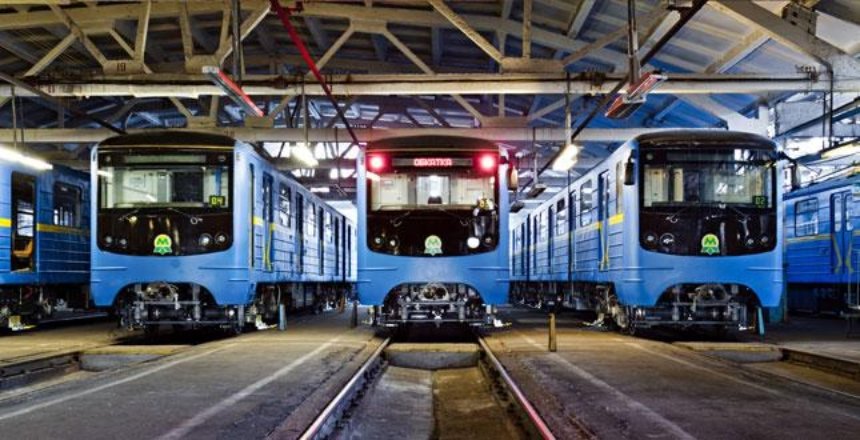 Киевскому метро хватит денег на один месяц работы 